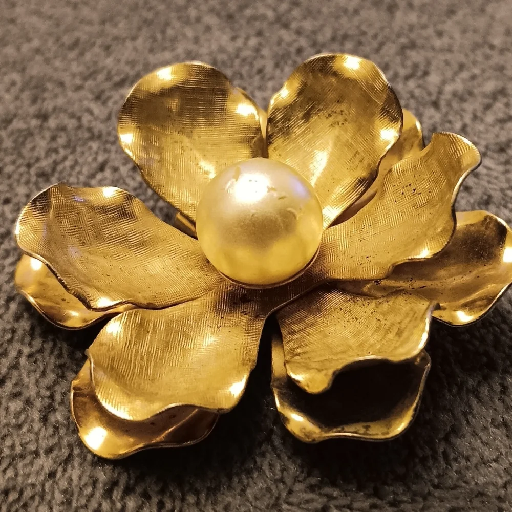 Vintage Silver Tone, Faux Pearl, Lotus Flower Brooch Pin, Whimsical Floral